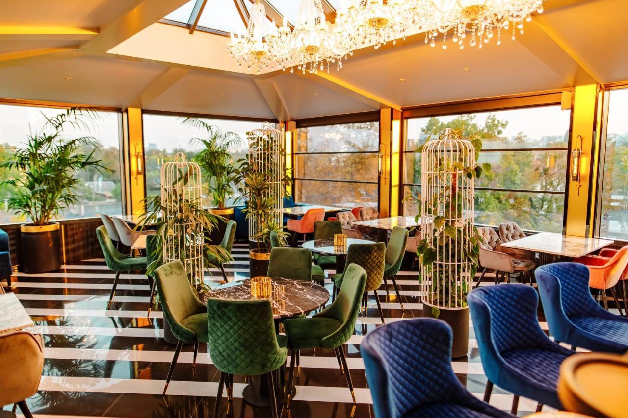 Lion'S Hotel Kisinyov Kültér fotó